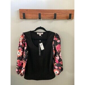 Catherine Malandrino Black contrast floral sleeve Blouse size Small NWT
